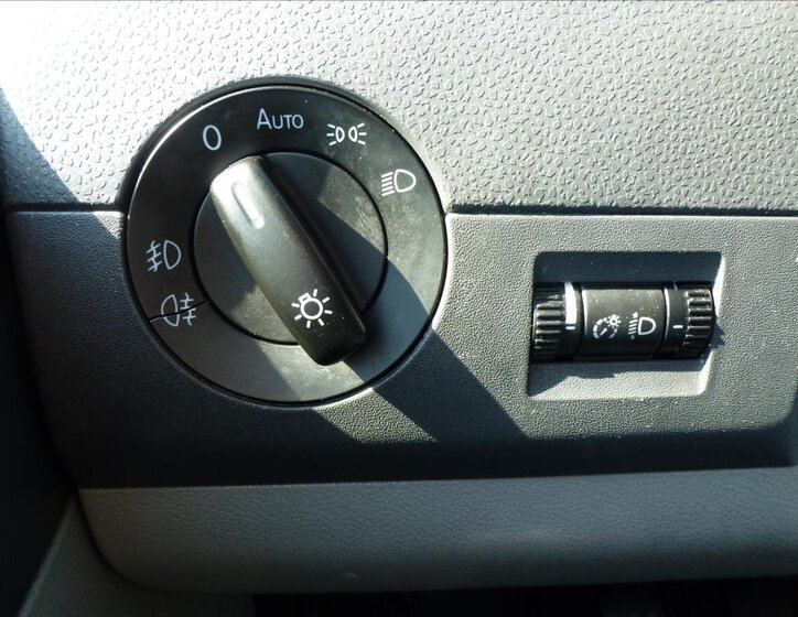 Volkswagen Transporter Ostatní 2,0 l 103 kw