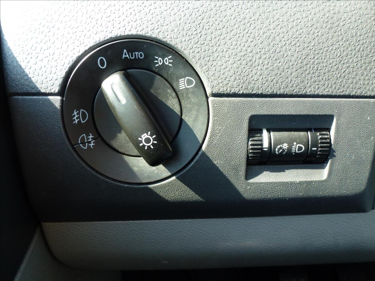 Volkswagen Transporter Ostatní 2,0 l 103 kw