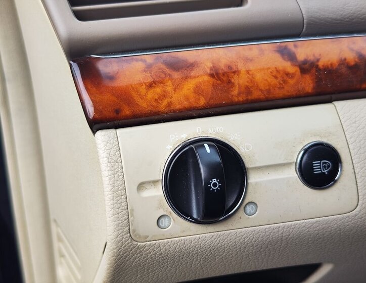 Mercedes-Benz Třídy E Sedan 2,7 l 130 kw