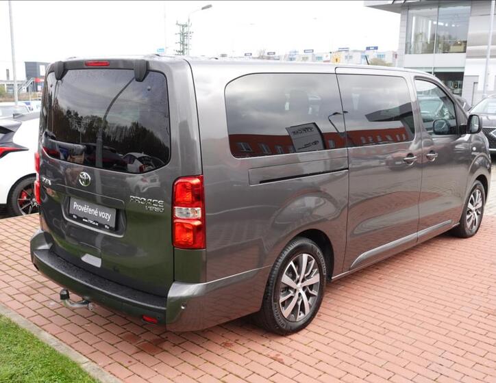 Toyota ProAce Verso 4