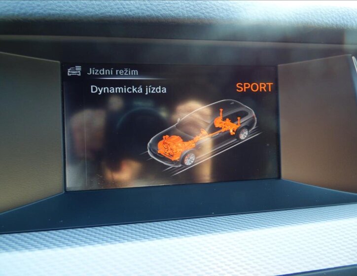 BMW Řada 5 Kombi 2,0 l 160 kw