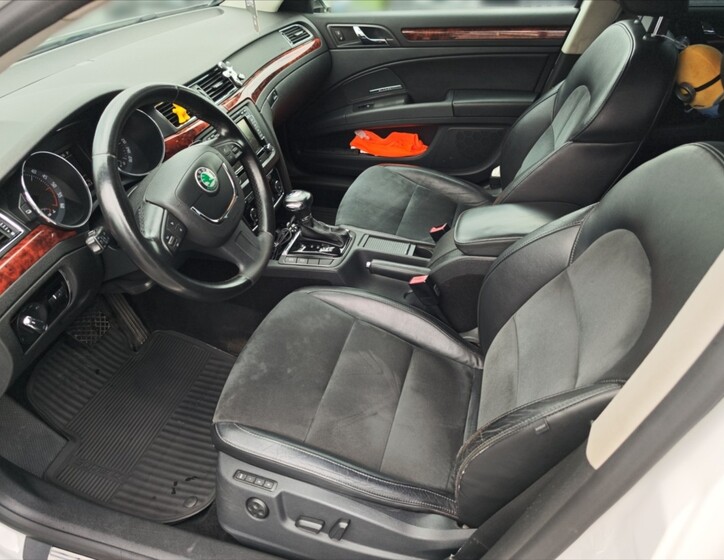 Škoda Superb 6