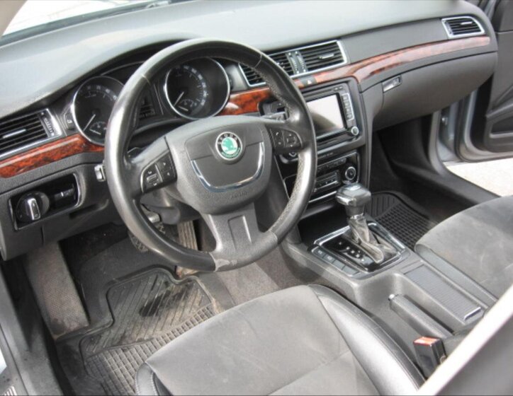 Škoda Superb Kombi 2,0 l 125 kw