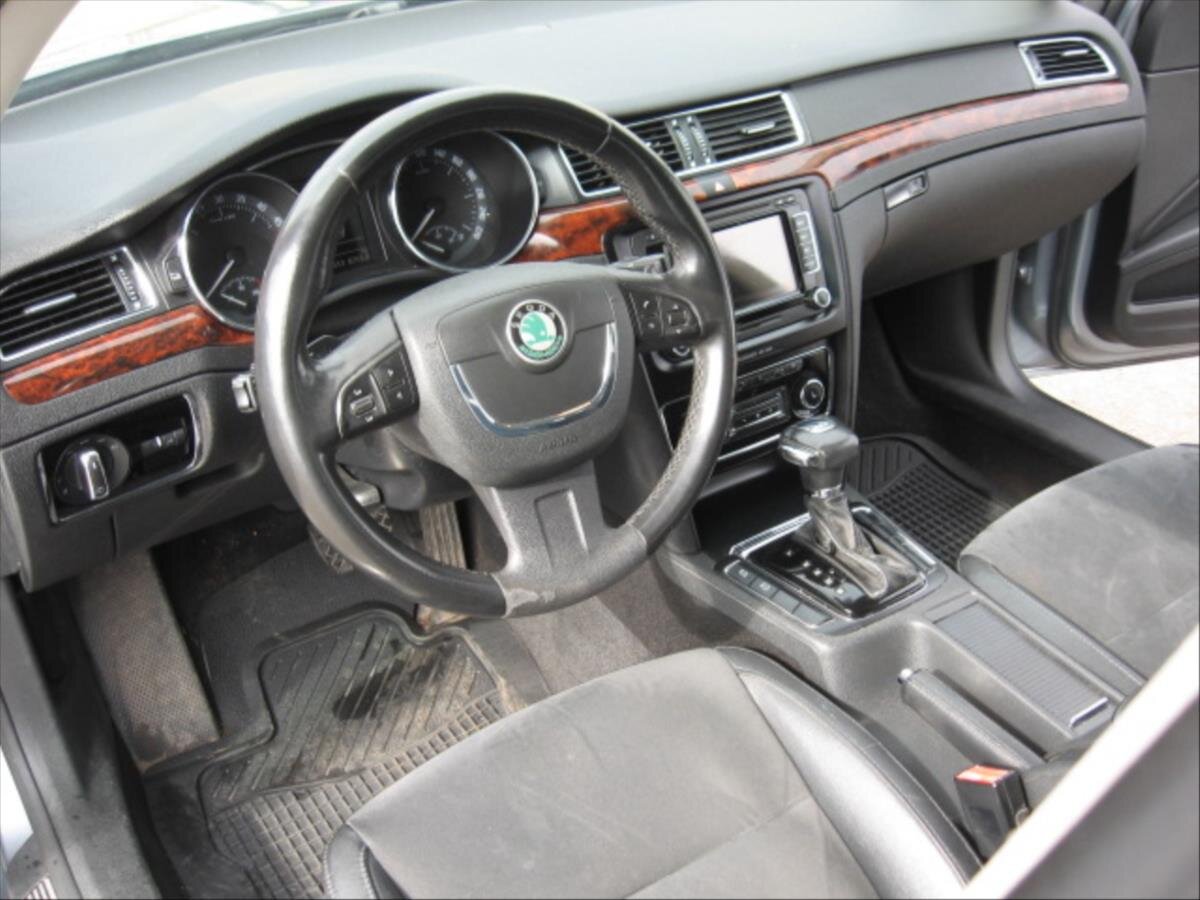 Škoda Superb Kombi 2,0 l 125 kw