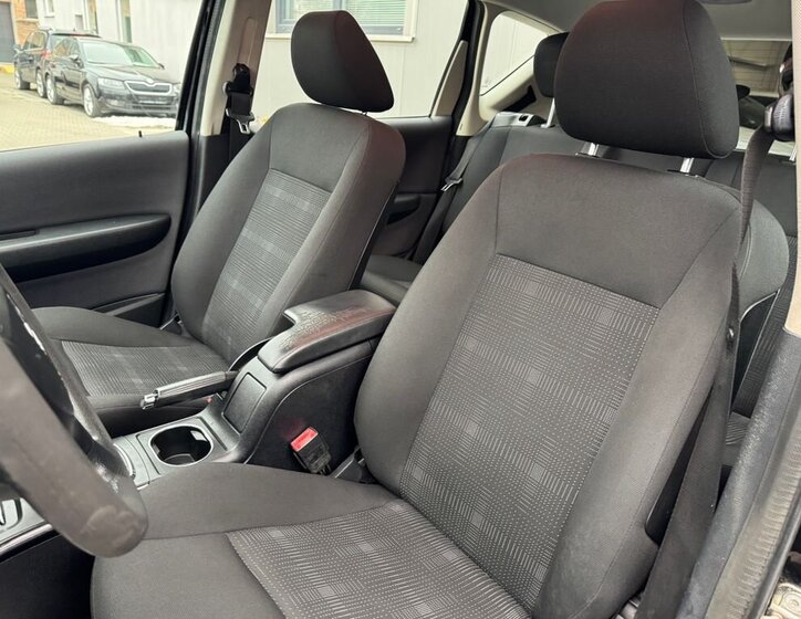 Mercedes-Benz Třídy A Hatchback 2,0 l 80 kw