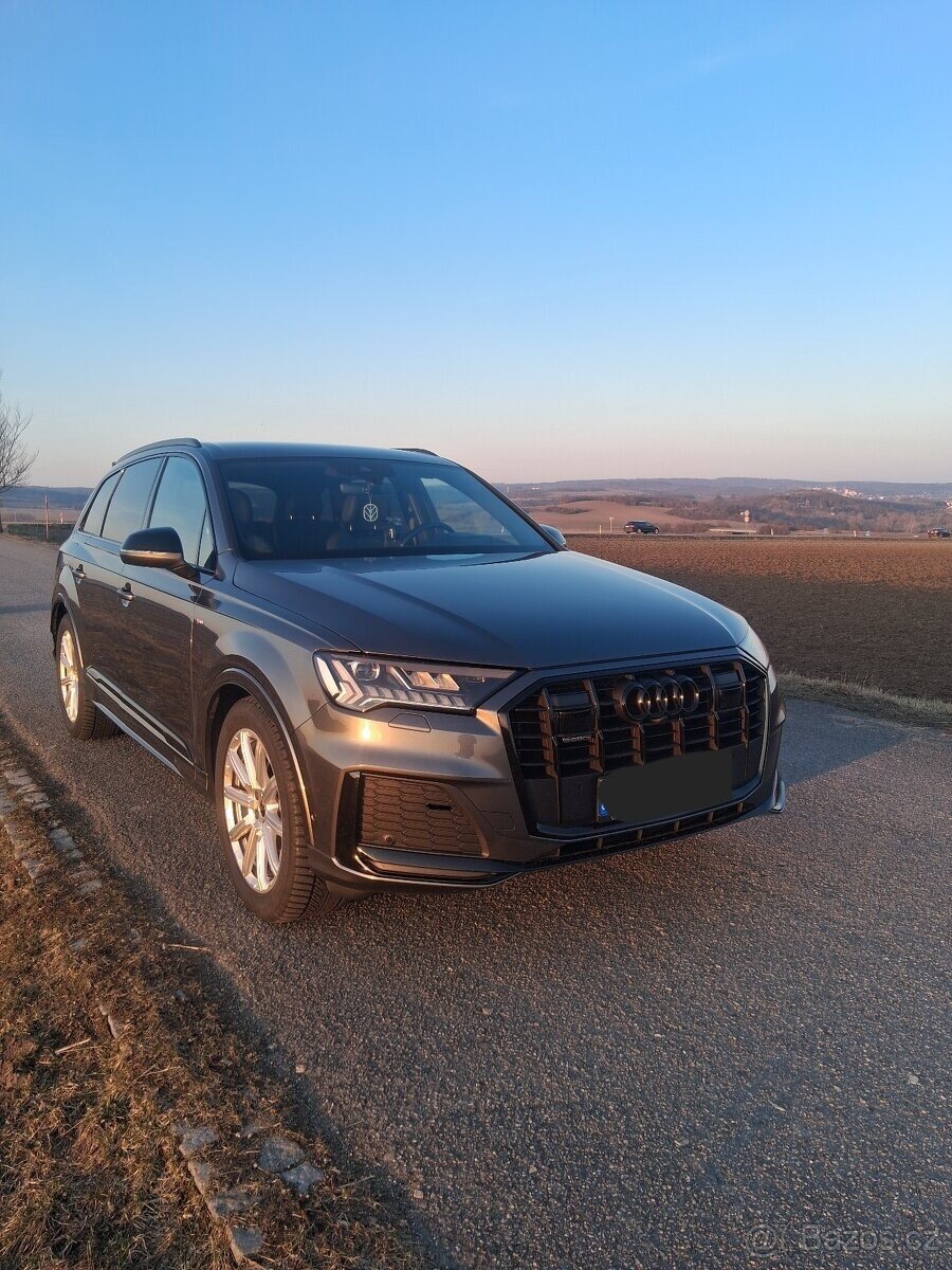 Audi Q7 Kombi 0,0 210 kw