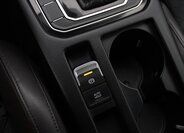 Volkswagen Passat 25