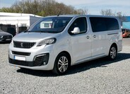 Peugeot Traveller 1