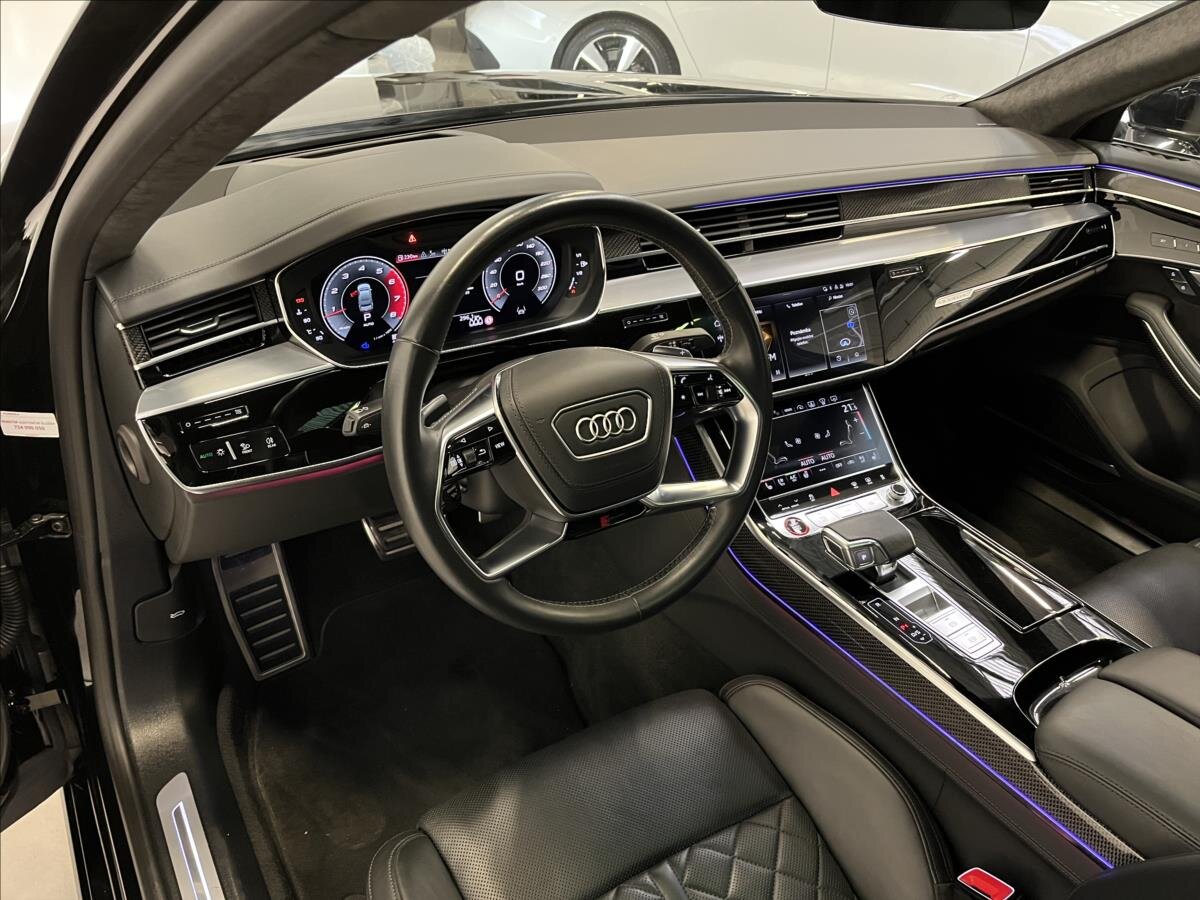 Audi S8 Sedan / Limuzína 4,0 l 420 kw