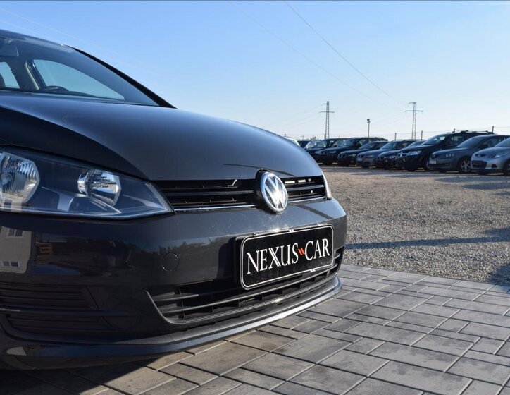 Volkswagen Golf 13