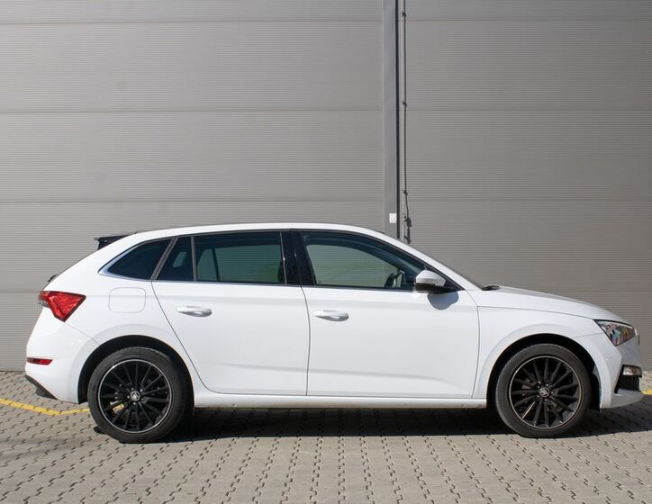 Škoda Scala 4