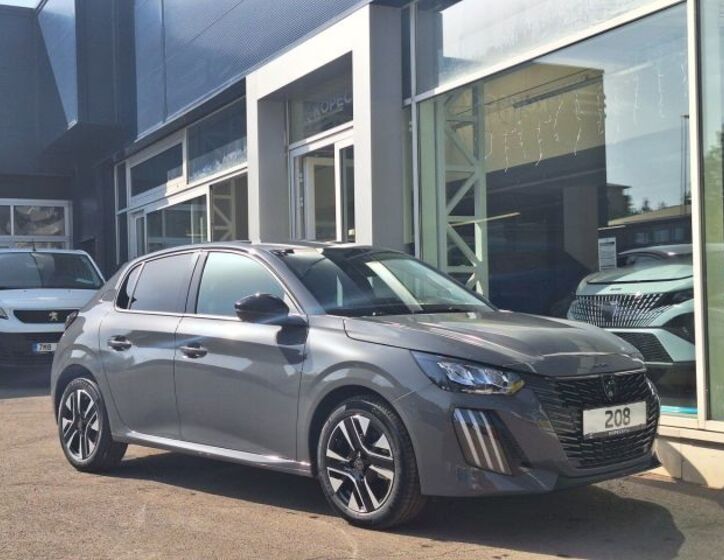 Peugeot 208 10