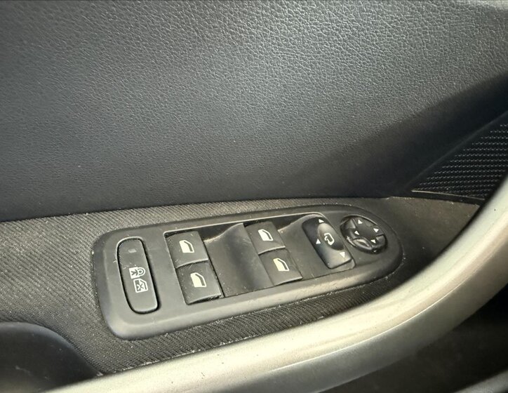 Peugeot 308 Kombi 1,6 l 68 kw