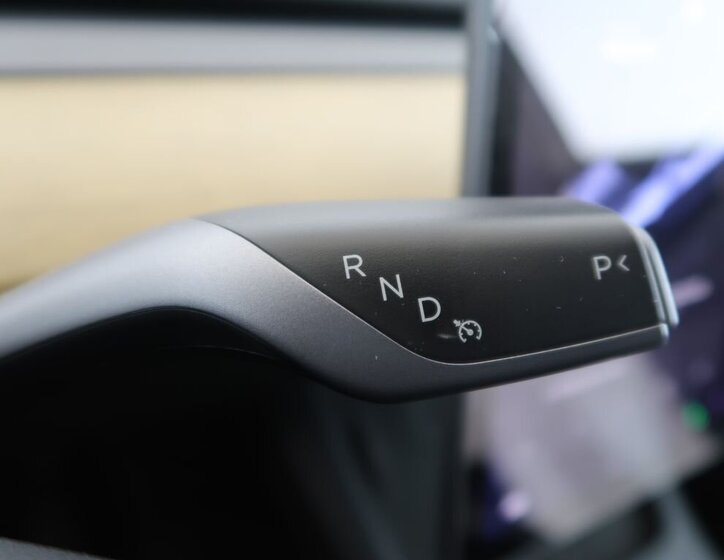 Tesla Model Y SUV 0,0 378 kw