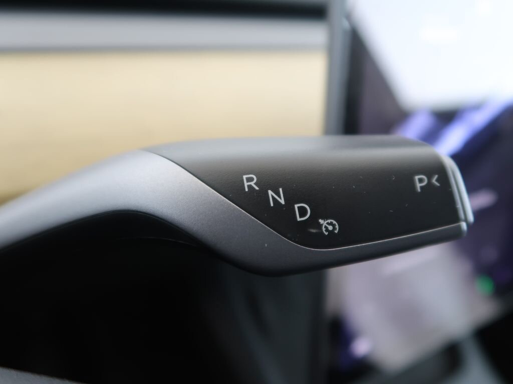 Tesla Model Y SUV 0,0 378 kw