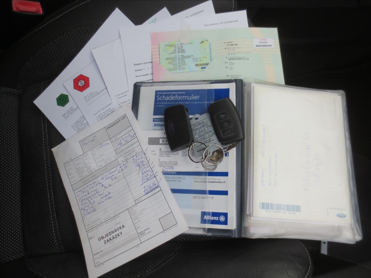 Ford Mondeo Liftback 2,5 l 162 kw