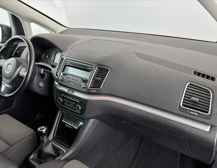 Volkswagen Sharan Kombi 2,0 l 125 kw