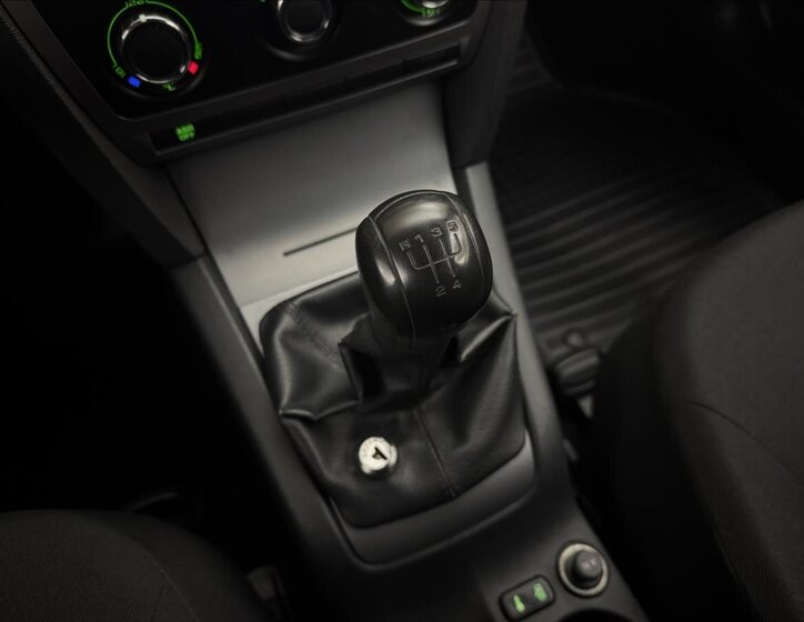 Škoda Octavia Sedan / Limuzína 1,4 l 59 kw