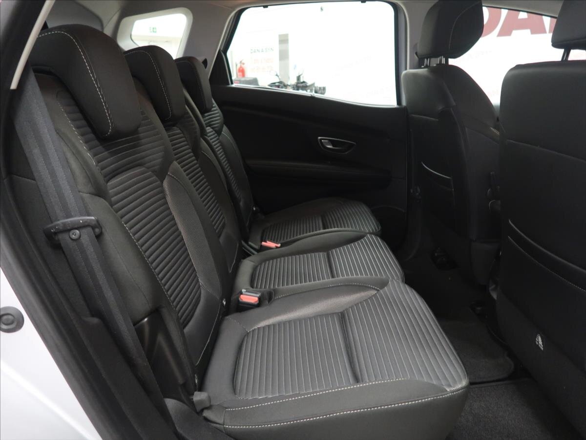 Renault Scénic MPV 1,5 l 81 kw