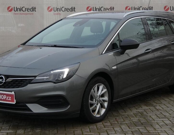 Opel Astra 1