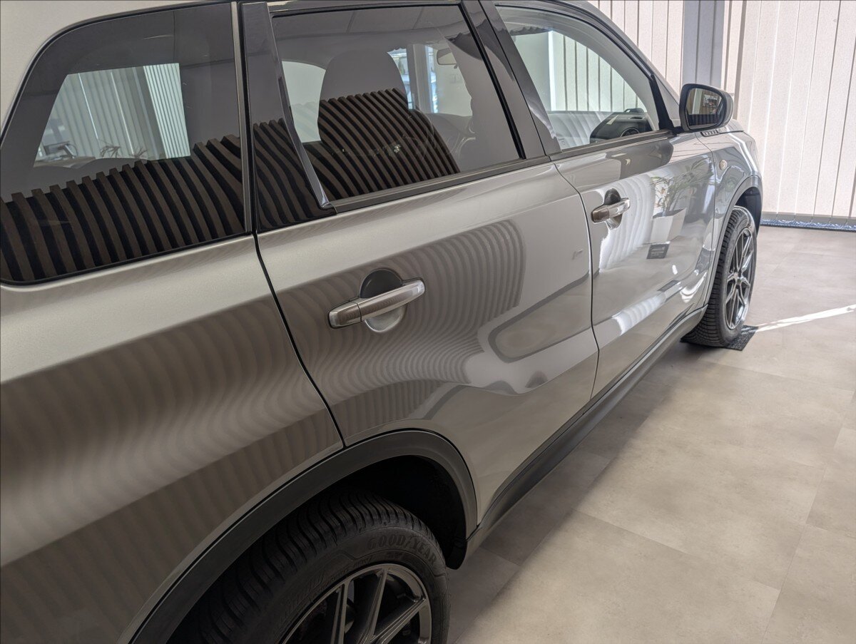 Suzuki Vitara Hatchback 1,4 l 95 kw