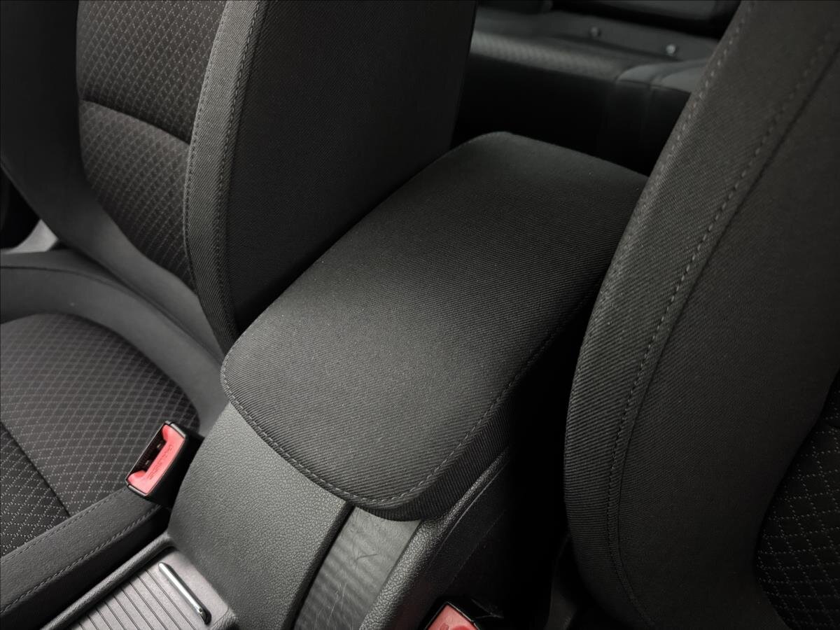 Škoda Superb Kombi 2,0 l 103 kw