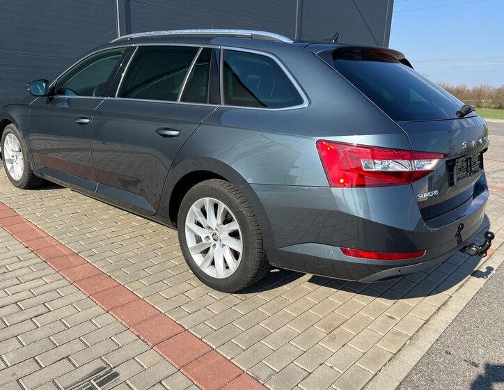 Škoda Superb Kombi 2,0 l 110 kw