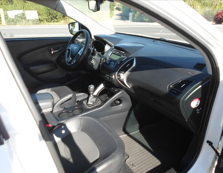 Hyundai ix35 9