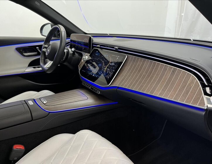 Mercedes-Benz Třídy E 14