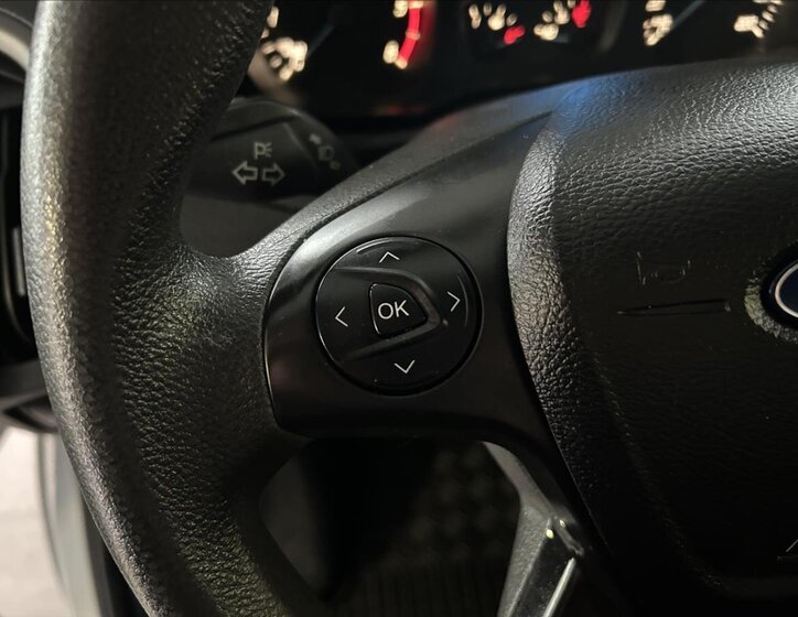 Ford Transit Custom 12