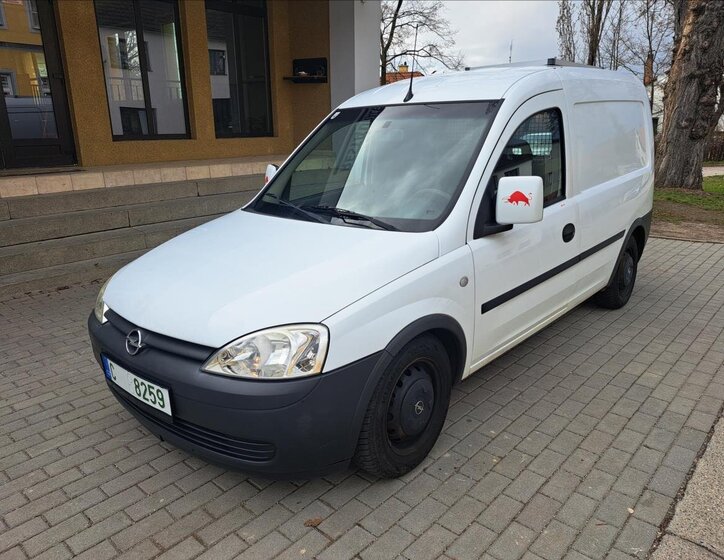 Opel Combo Skříň 1,2 l 55 kw