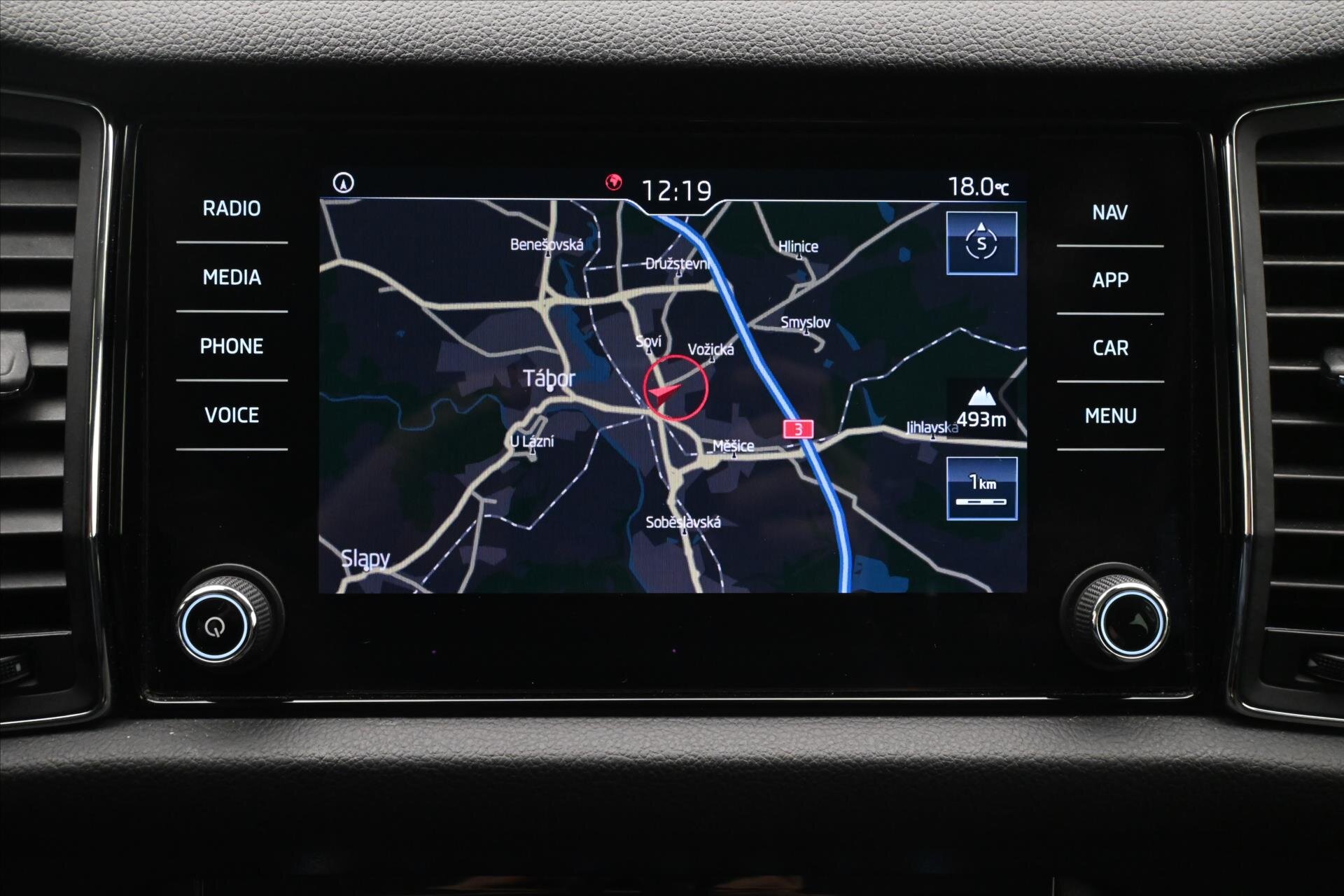 Škoda Kodiaq SUV / Terénní 1,5 l 110 kw