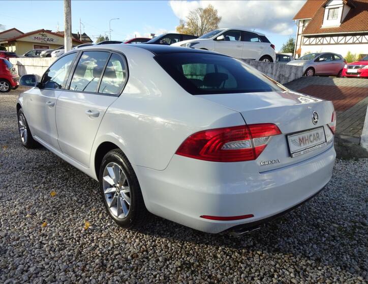 Škoda Superb 5
