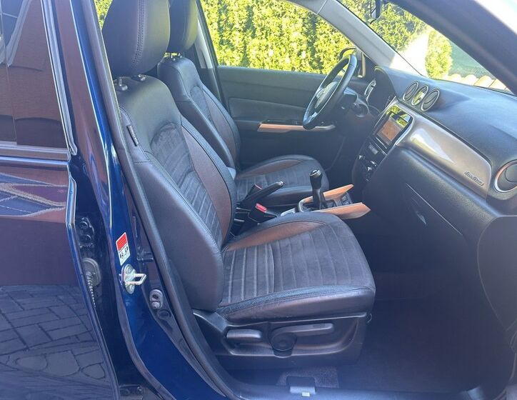 Suzuki Vitara 26