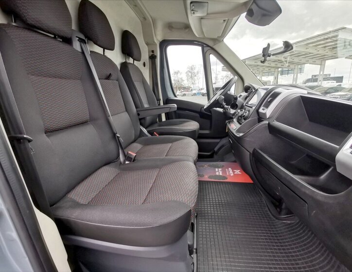 Citroën Jumper Ostatní 2,2 l 121 kw