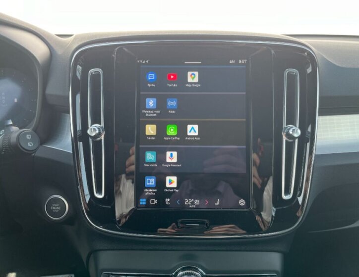 Volvo XC40 SUV 2,0 l 120 kw