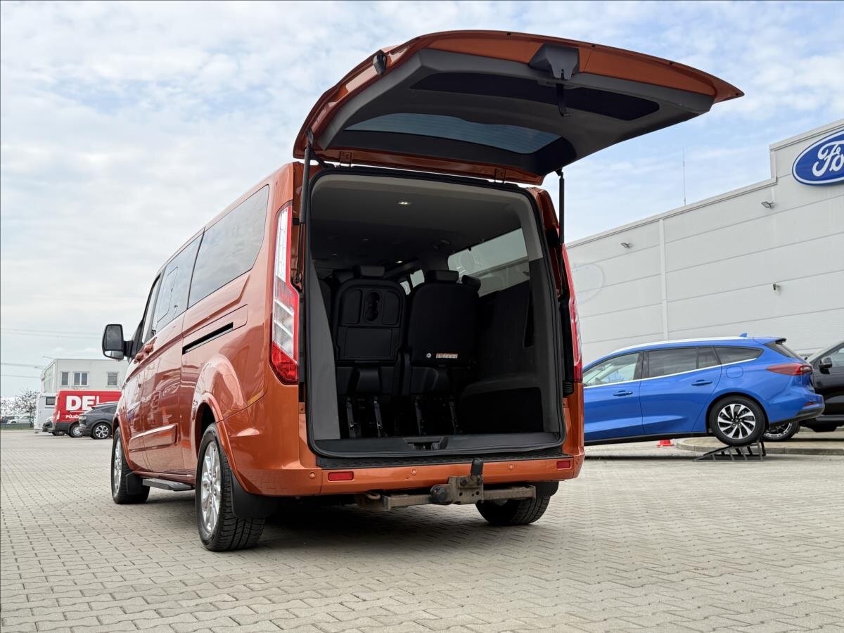 Ford Tourneo Custom MPV 2,0 l 125 kw
