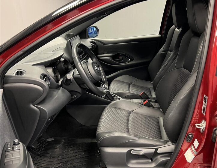 Toyota Yaris Hatchback 1,5 l 92 kw