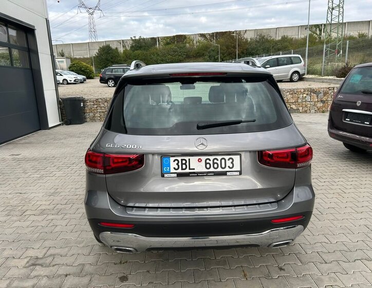 Mercedes-Benz GLB SUV 2,0 l 110 kw