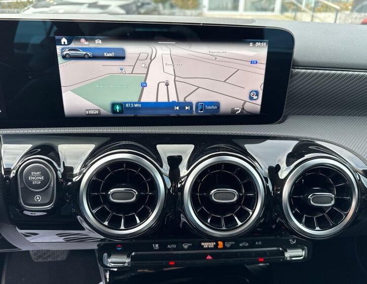 Mercedes-Benz Třídy A Hatchback 1,3 l 120 kw