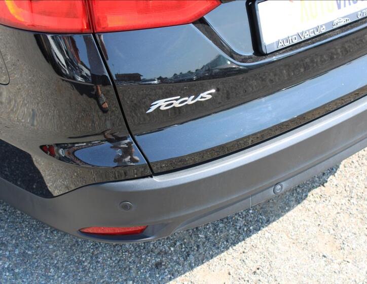 Ford Focus 24