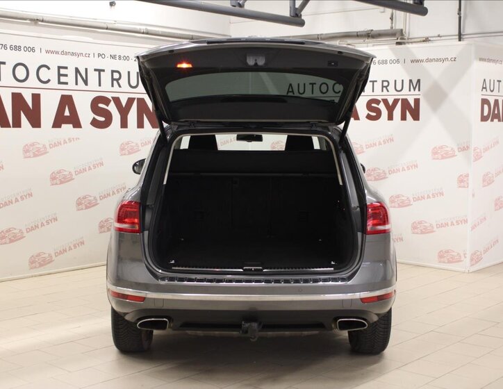 Volkswagen Touareg 7