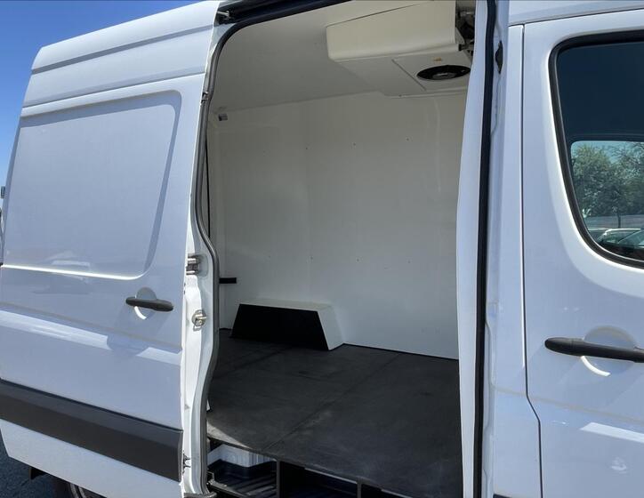Mercedes-Benz Sprinter 4