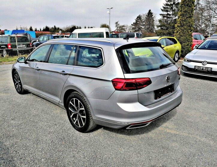 Volkswagen Passat Kombi 2,0 l 90 kw