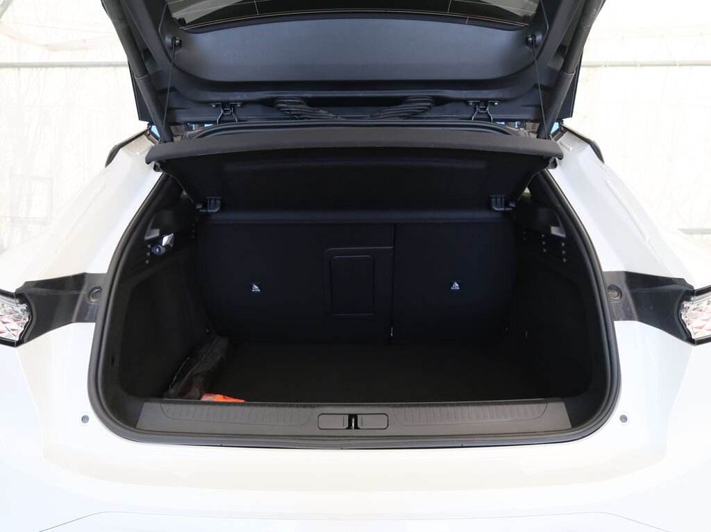 DS Automobiles DS4 Hatchback 1,2 l 100 kw