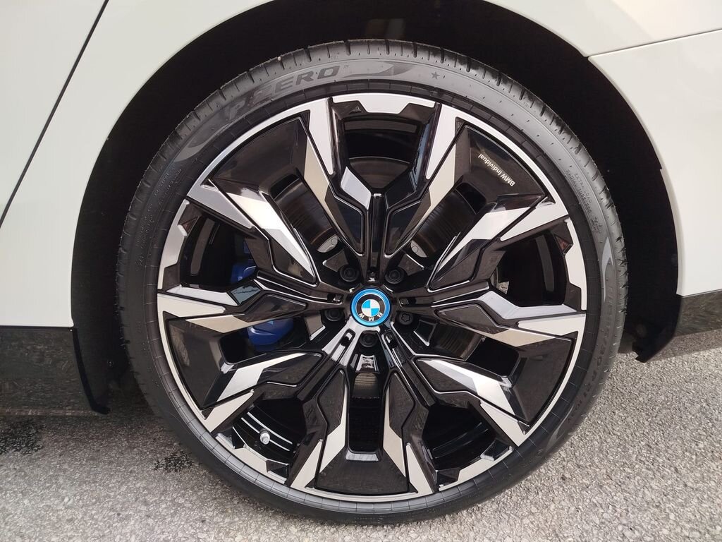 BMW Ostatní Kombi 0,0 442 kw