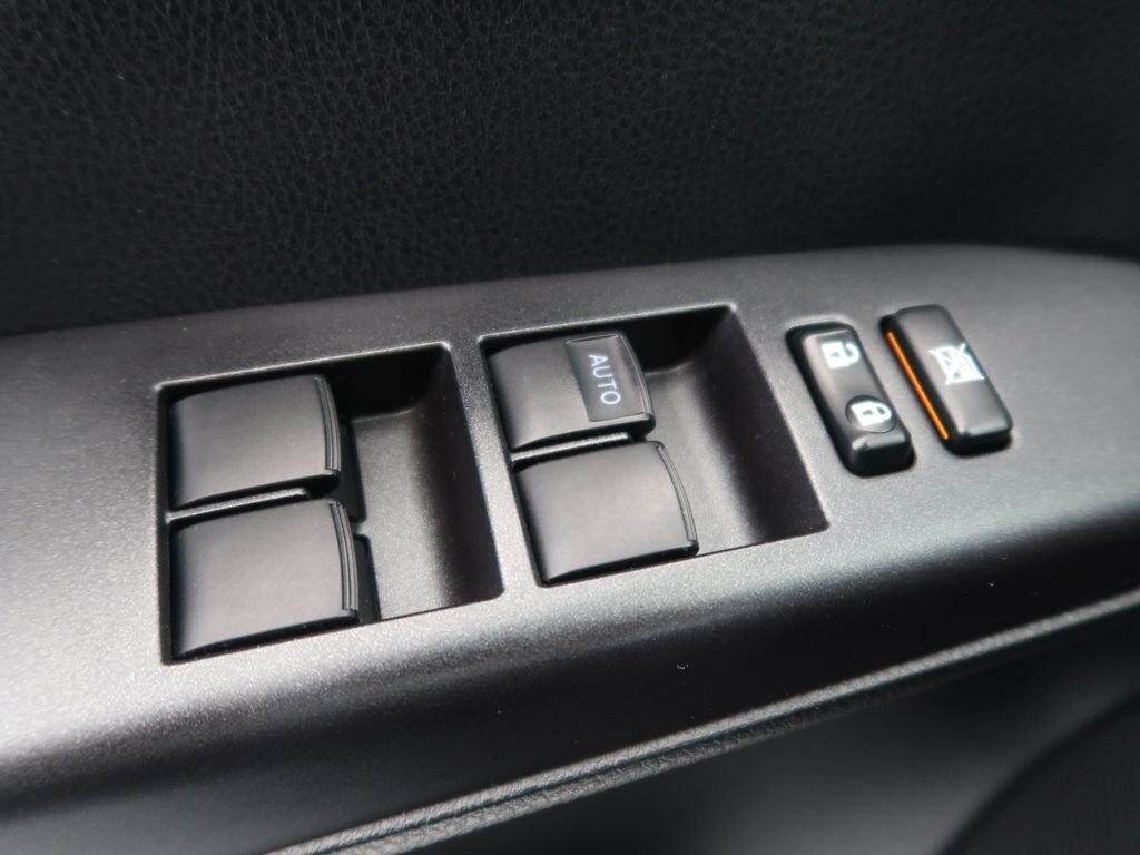 Toyota RAV4 SUV / Terénní 2,5 l 114 kw