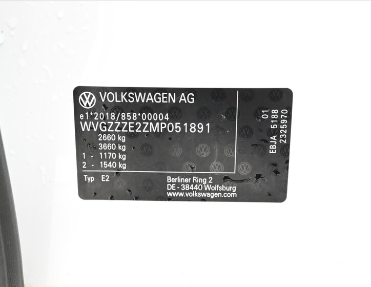 Volkswagen ID.4 12