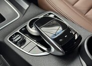 Mercedes-Benz Třídy X 31