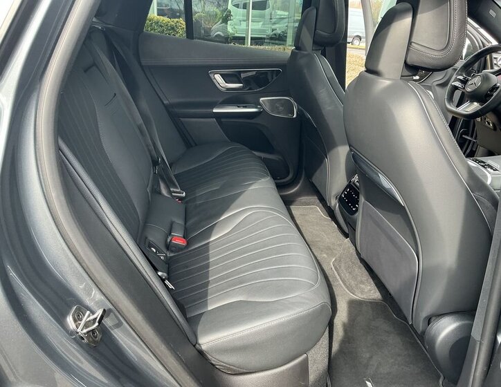 Mercedes-Benz EQE Sedan / Limuzína 0,0 300 kw